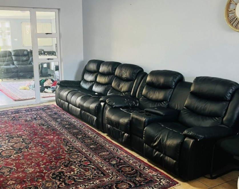 4 Bedroom Property for Sale in Tijgerhof Western Cape